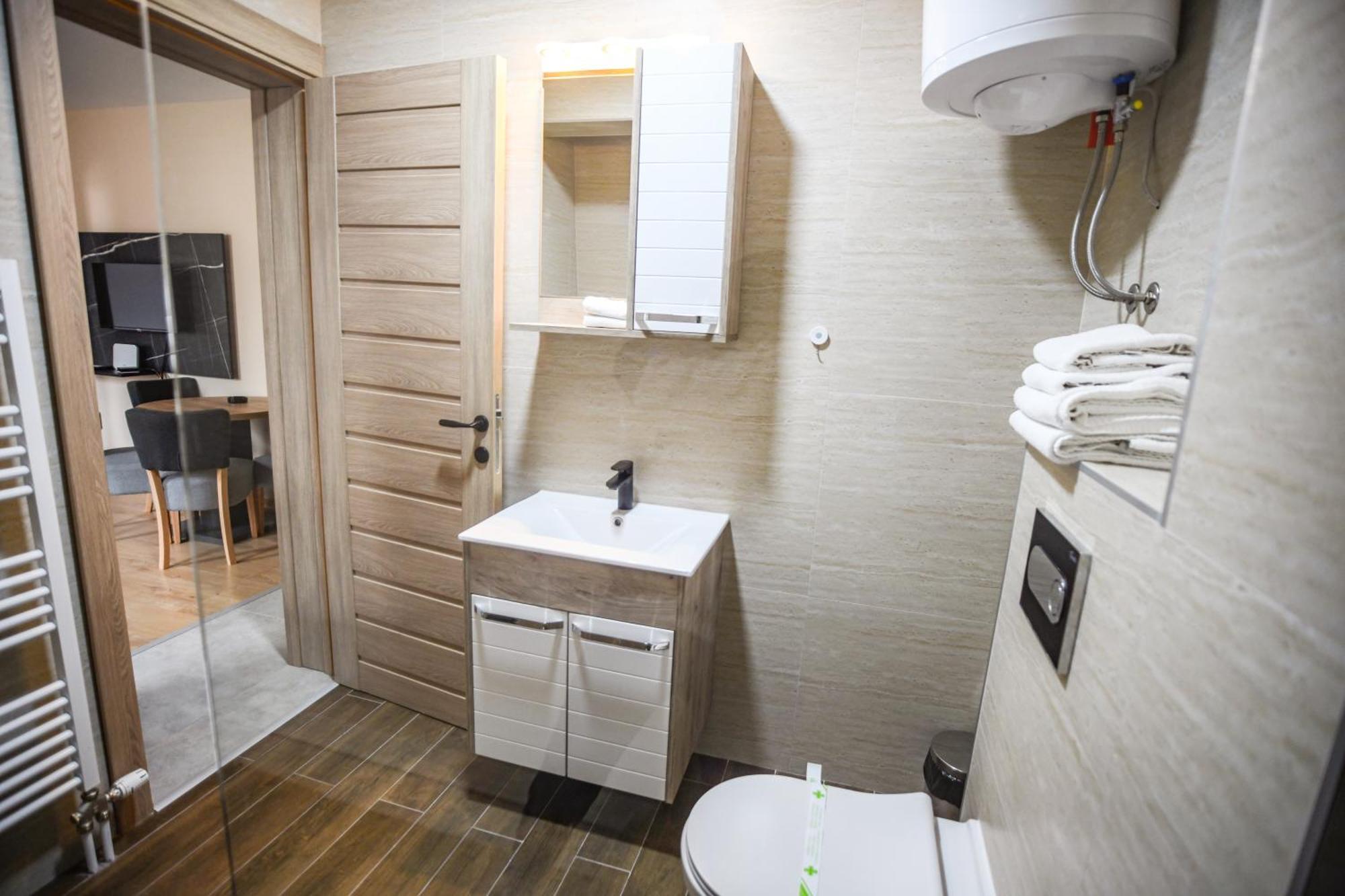Apartments And Rooms Max-Well Jahorina Exterior foto