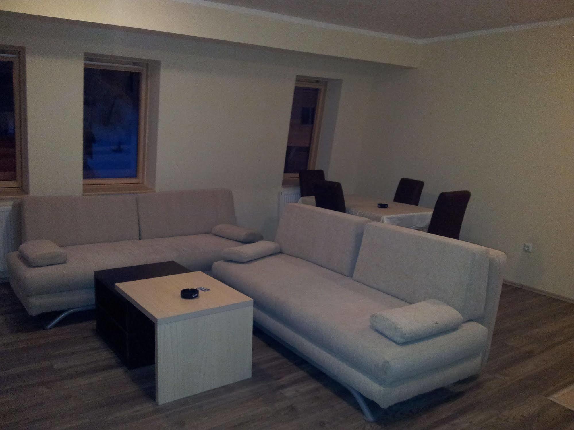 Apartments And Rooms Max-Well Jahorina Exterior foto