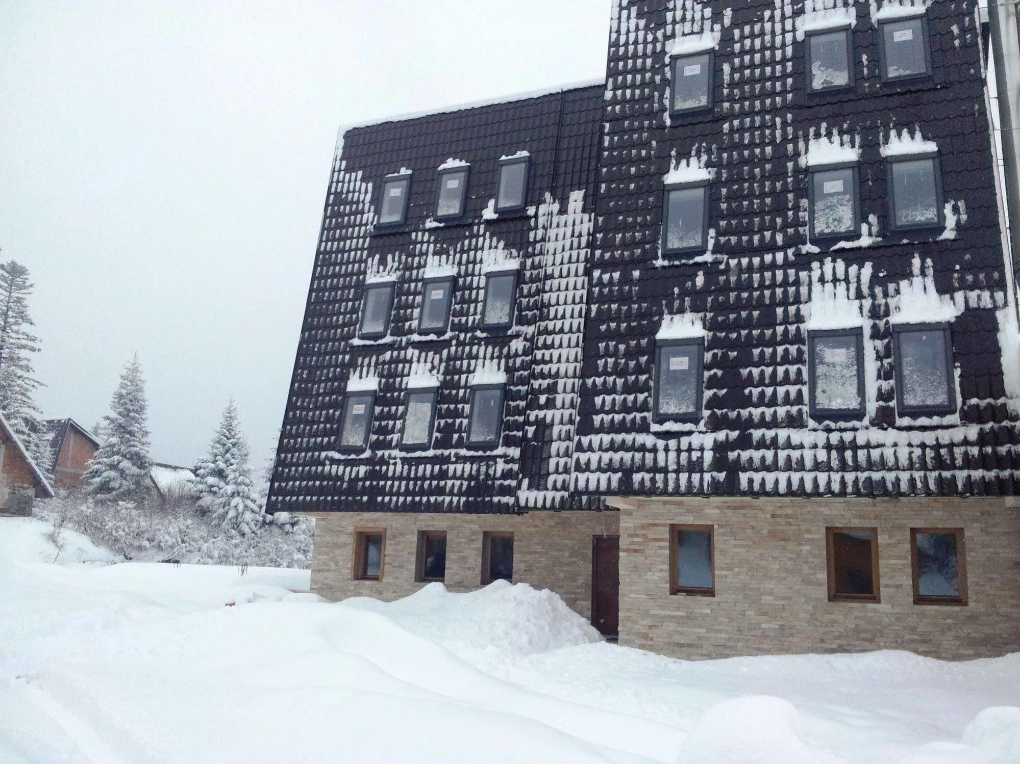 Apartments And Rooms Max-Well Jahorina Exterior foto